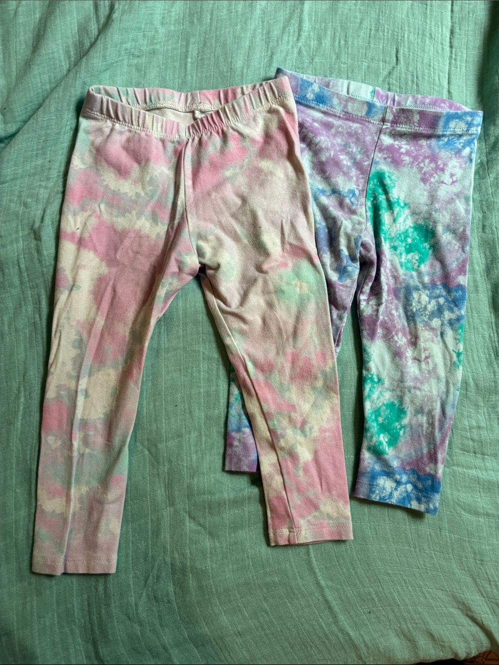 Set of Tie Dye Leggings
